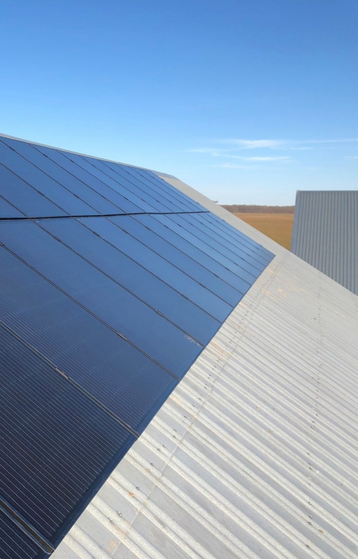 Elektros saugojimas ESO tinkluose saulės elektrinės savininkams